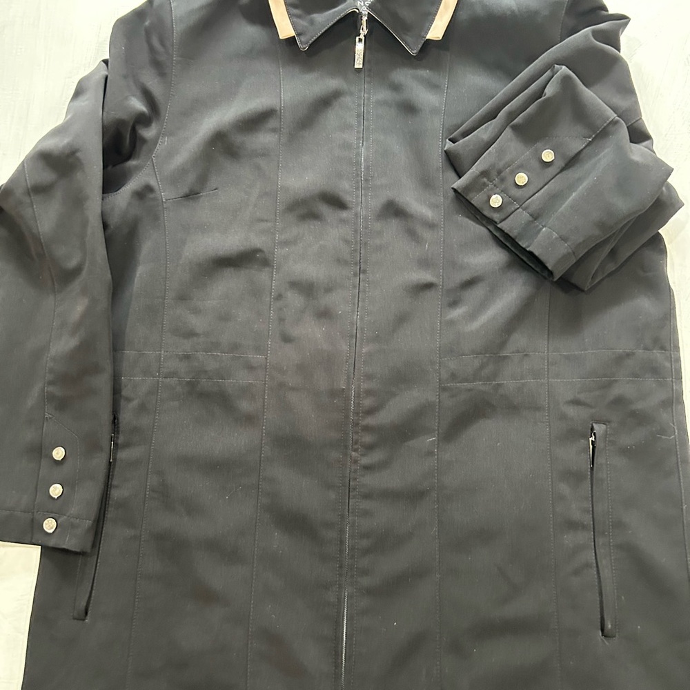 ClassicBlack ZipJacket with Tan Details Medium